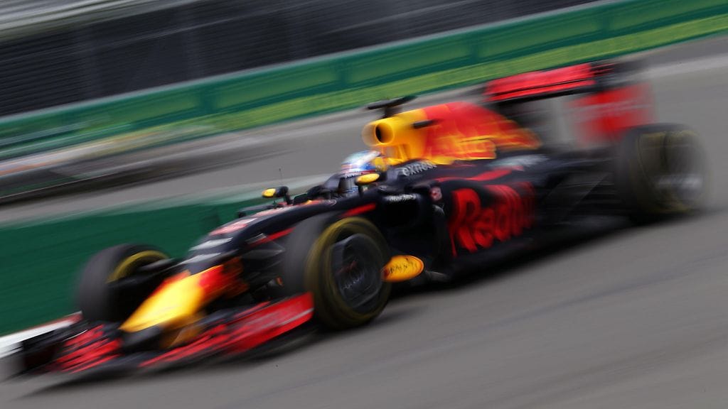 Daniel Ricciardo uskoo kukistavansa Ferrarit