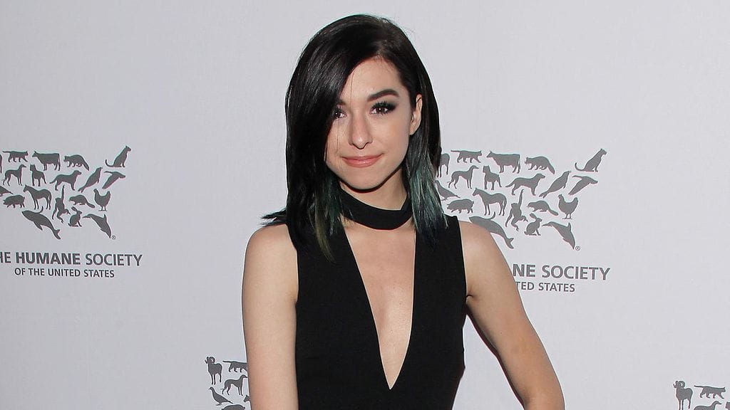 Christina Grimmie oli jakamassa nimikirjoituksia, kun häiriintynyt fani ampui häntä kuolettavasti.