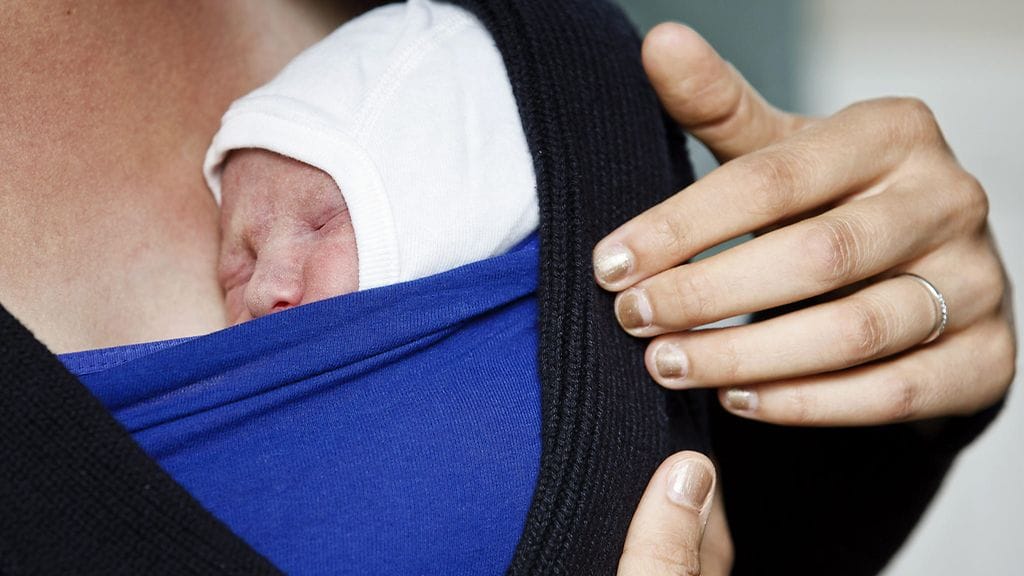 Helsinki-päivän vauva syntyi minuutin yli puolenyön.