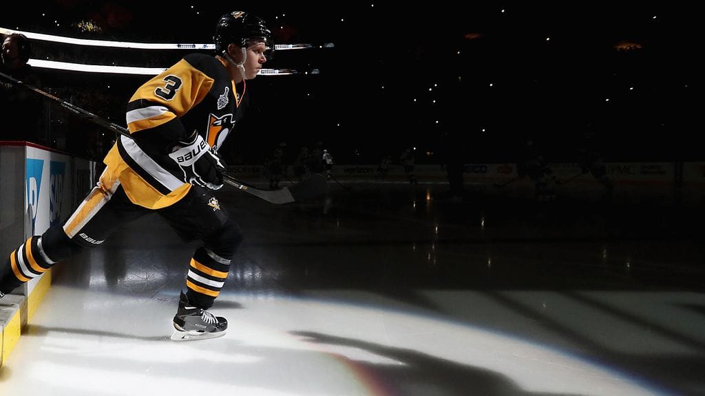 Olli Määttä on saanut hyvin peliaikaa Pittsburghin takalinjoilla finaalisarjan aikana.