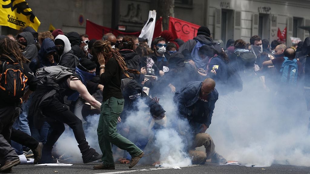 h_52824238 Pariisi mellakat EM-jalkapallo