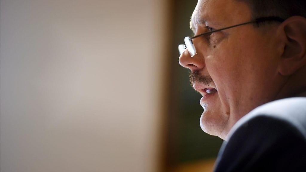 Suojelupoliisin Supon apulaispäällikkö Petri Knape Helsingissä 27. marraskuuta 2015.