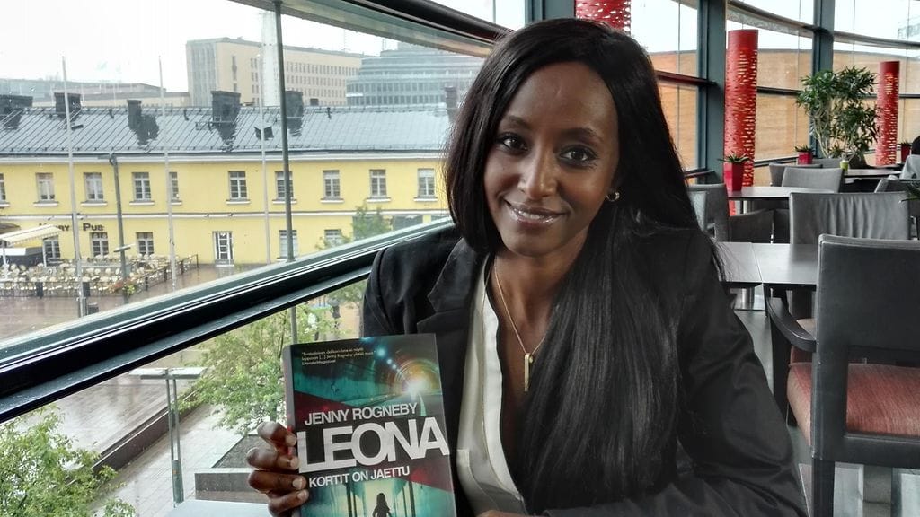 Jenny Rogneby kirjailija Leona dekkari