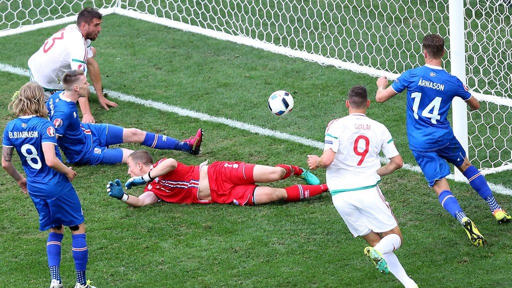 Unkari tasoitti Islannin omalla maalilla.