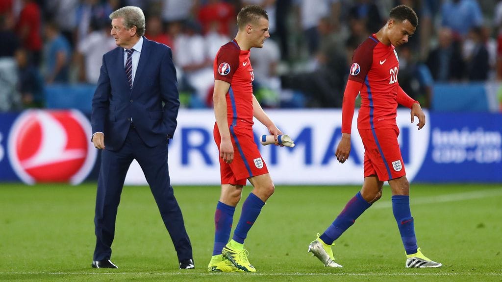 Roy Hodgsonin (vas.) Englannin otteet eivät kerää kehuja.