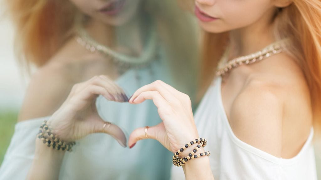 Rakkaus ei elä ilman toisen tukea.