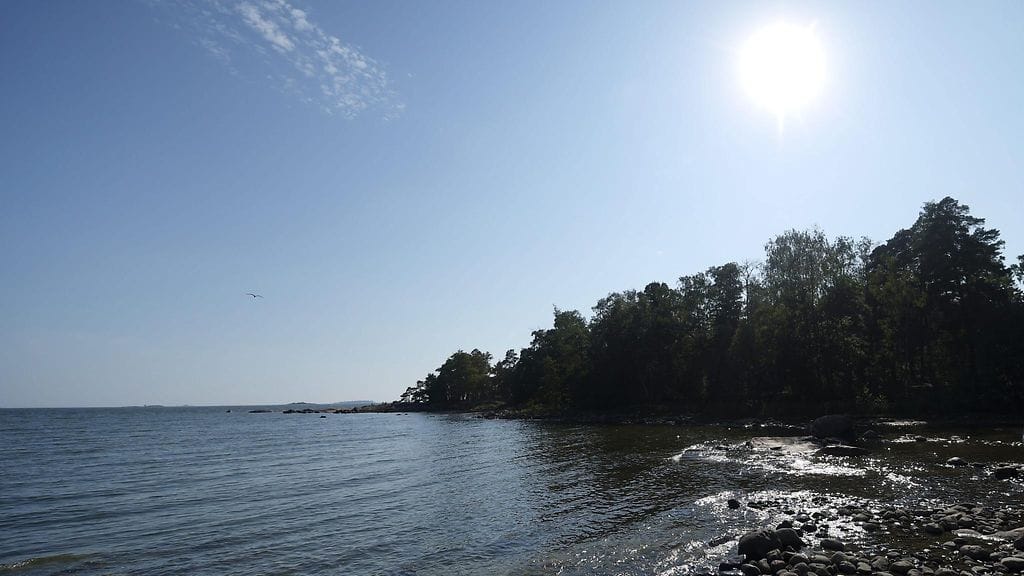 Operaatio Meritähti on veneilijöiden apuna juhannuksena.