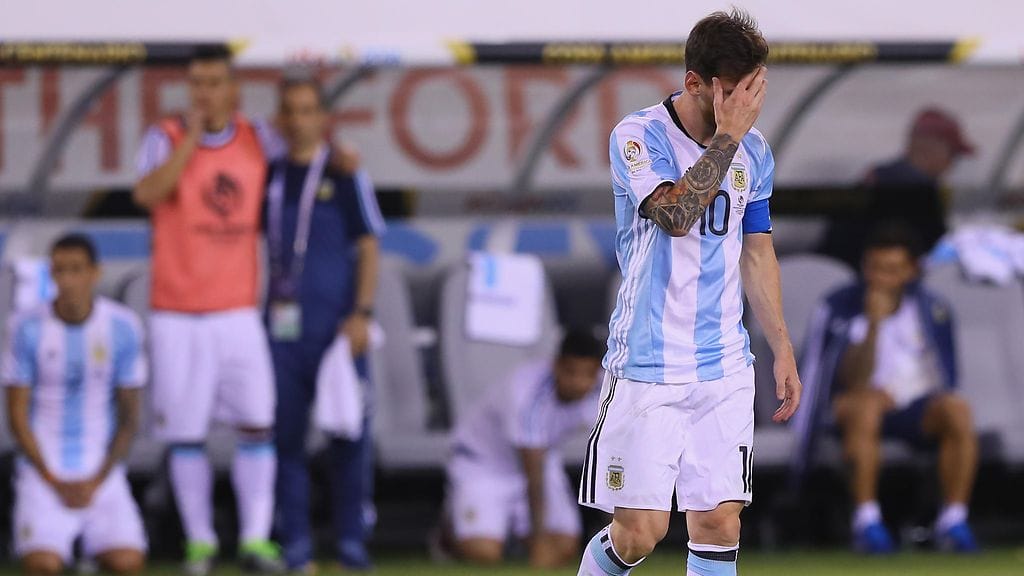 Lionel Messi otti finaalitappion todella raskaasti.