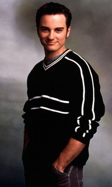 Kerr Smith 2000