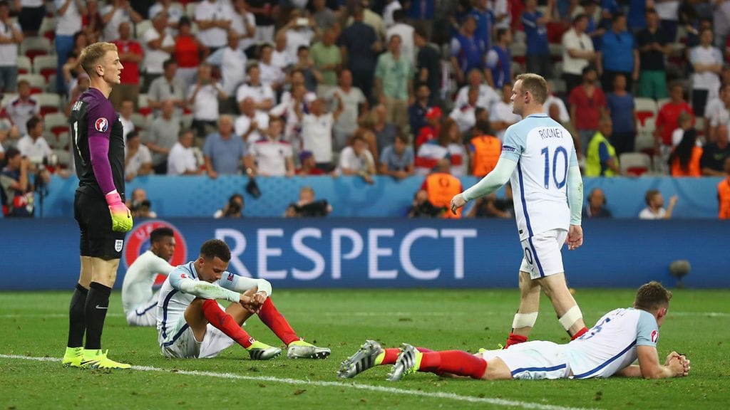 Englannin pelaajilla oli vaikeuksia uskoa tappiota.