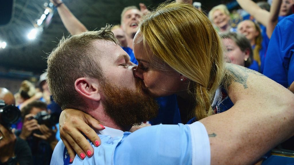 Aron Gunnarsson sai ansaitut pusut.