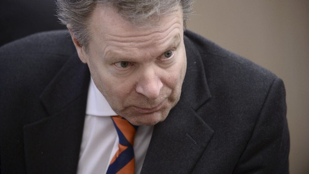 Ilkka Kanerva sanoo Ylelle, ettei usko varsinaiseen linjanmuutokseen aseviennissä, mutta arvelee tulkintojen liikkuneen ajan myötä.