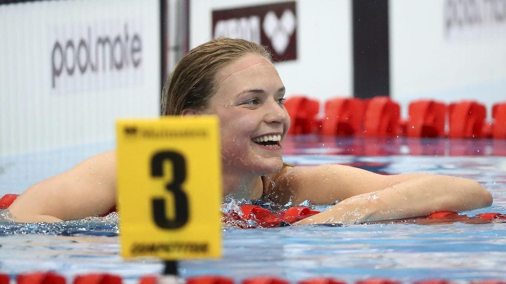 Jenna Laukkanen tavoittelee Rion olympialaisista finaalipaikkaa rintauintimatkoilla.