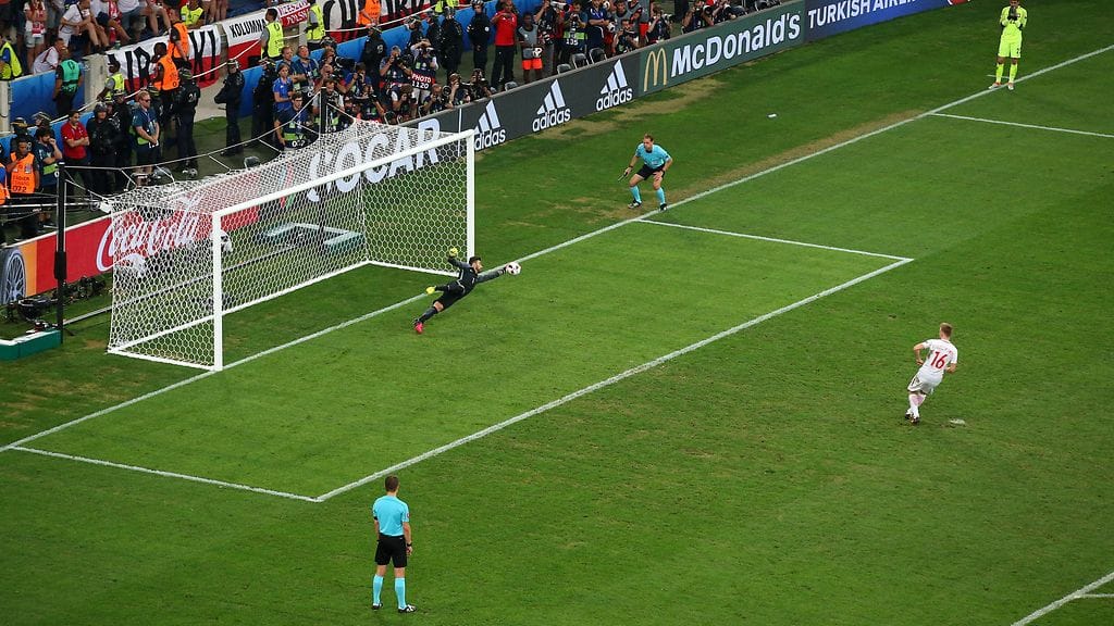 Rui Patricio esitti ratkaisutorjunnan