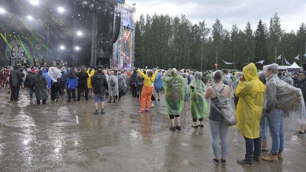 Provinssi 2016 Flogging Molly yleisöä