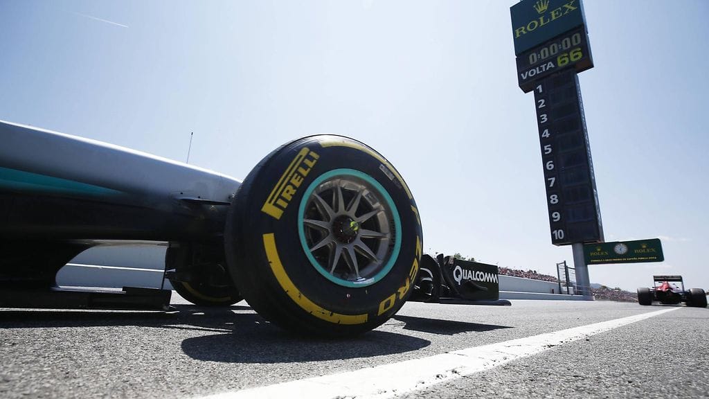 Pirelli toimii F1-sarjan rengastoimittajana.