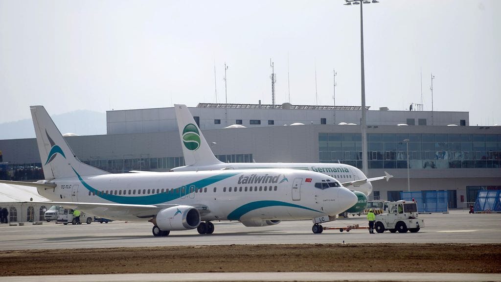 Turkkiin matkalla ollut kone tyhjennettiin matkustajista uhkailmoituksen takia Kasselin lentokentällä 5. heinäkuuta 2016.
Arkistokuva Kasselin kentältä vuodelta 2013.