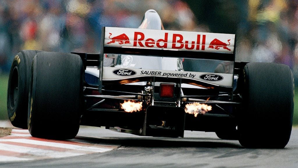 Heinz-Harald Frentzenin Sauberista löi liekit vuonna 1995.