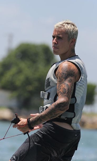 Bieber 4