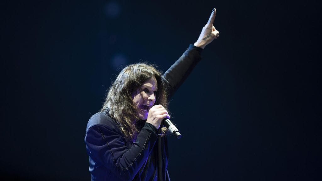 Ozzy Osbourne esiintyi Black Sabbathin kanssa yhtyeen jäähyväiskiertueella Helsingin Kaisaniemessä 7. heinäkuuta 2016.