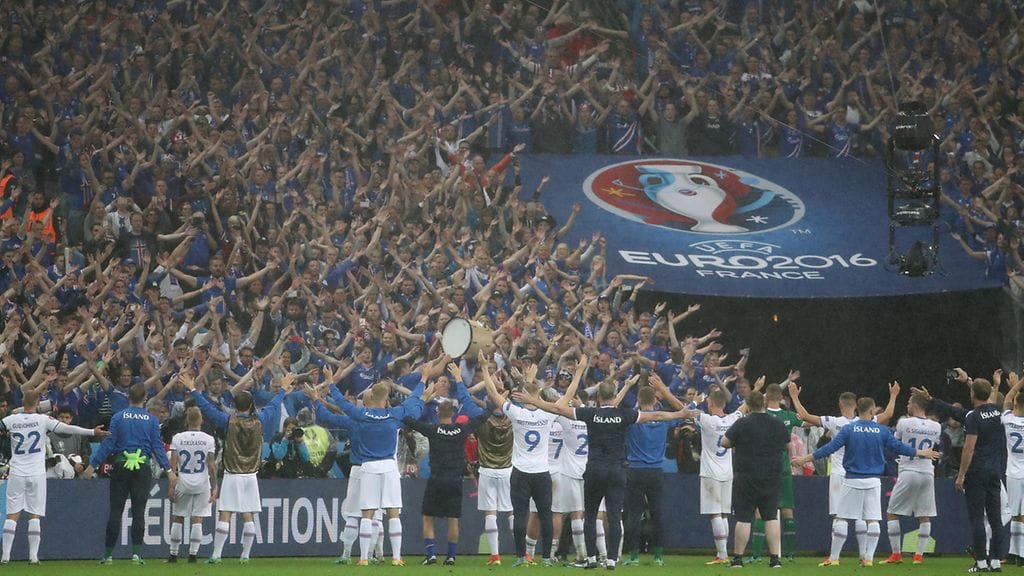 Islanti ihastutti kisojen aikana sekä pelillään että faneillaan.