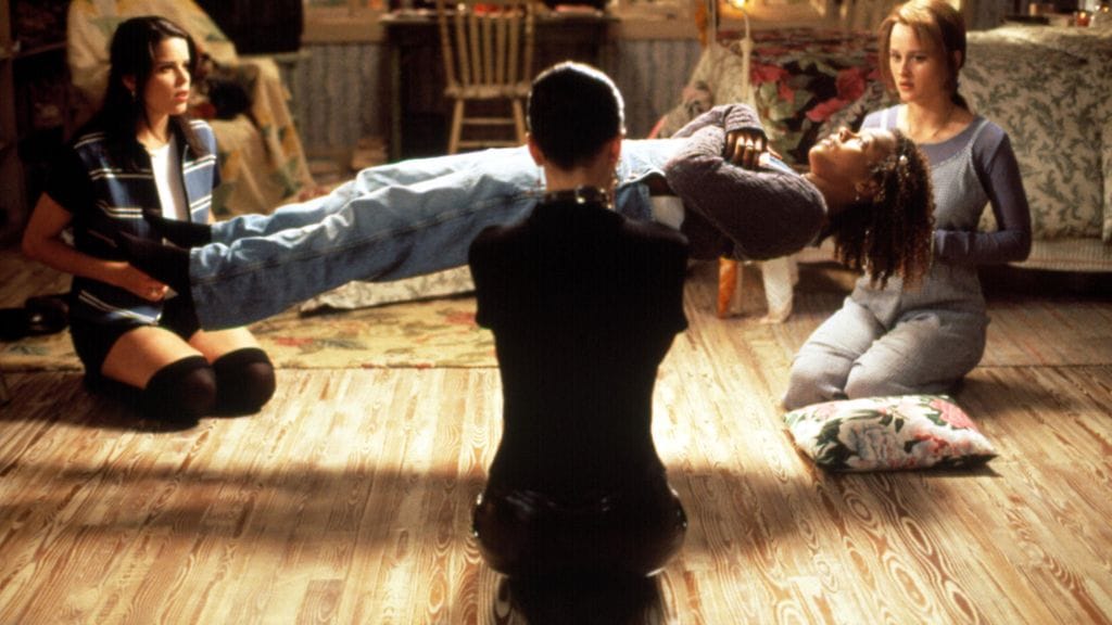 Noitapiiri 1996 3 Robin Tunney, Fairuza Balk, Rachel True, Neve Campbell