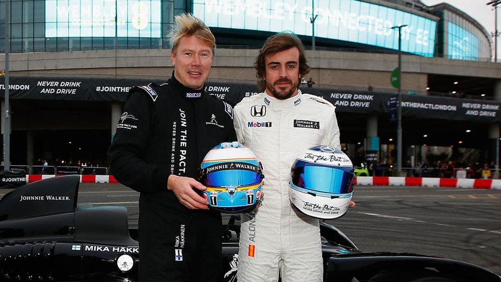 Mika Häkkinen ja Fernando Alonso vuonna 2015.
