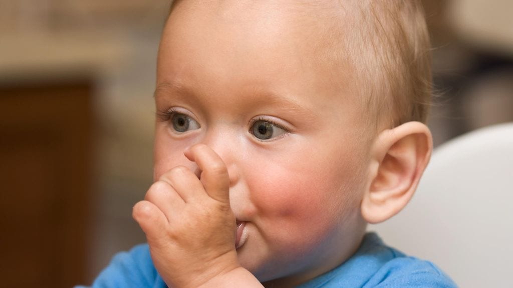 Peukalon imeminen ei ole niin paha tapa kuin luulet. Sillä voi olla jopa positiivisia vaikutuksia tulevaisuuteen.