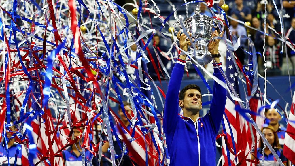 Novak Djokovic juhli miesten kaksinpelin mestaruutta New Yorkissa viime vuonna.