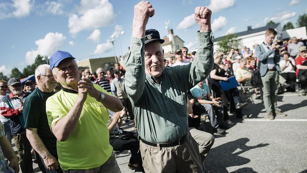 Huugo Jaakkonen huusi perjantain ensimmäisen auton itselleen 60 eurolla.