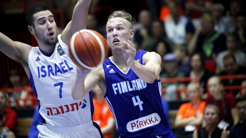 Israelin Daniel Danino ja Suomen Tuomas Hirvonen.