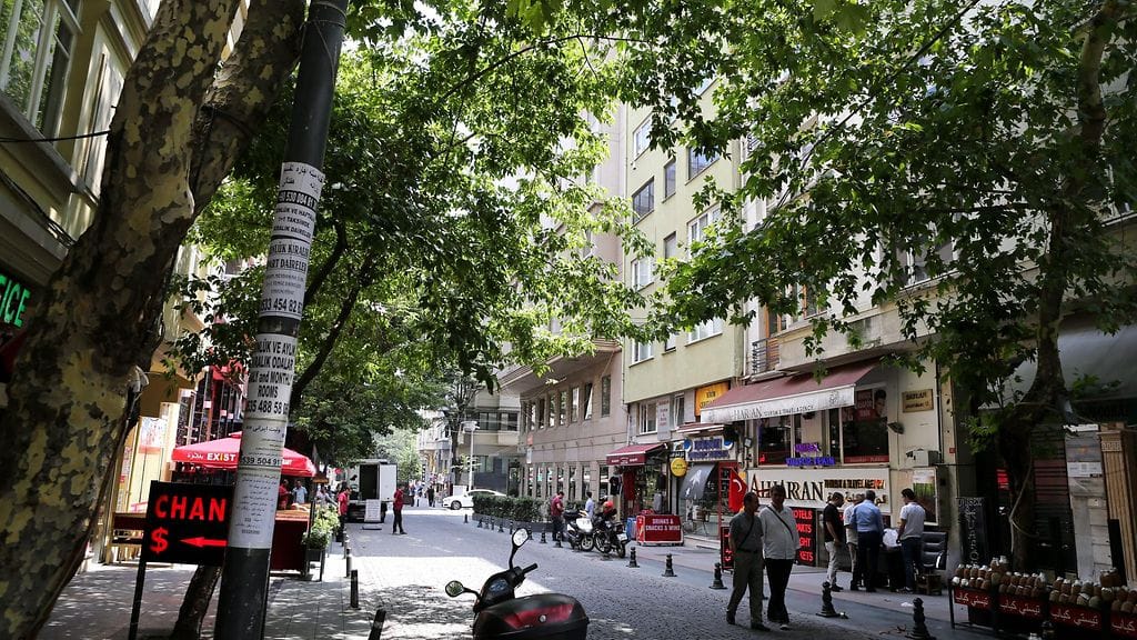 Katunäkymää Istanbulissa Turkissa 17. heinäkuuta 2016.