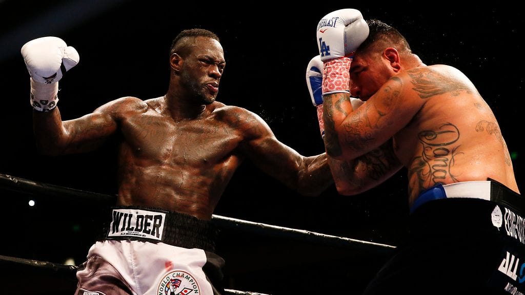 Deontay Wilder otti yksipuolisen voiton Chris Arreolasta.