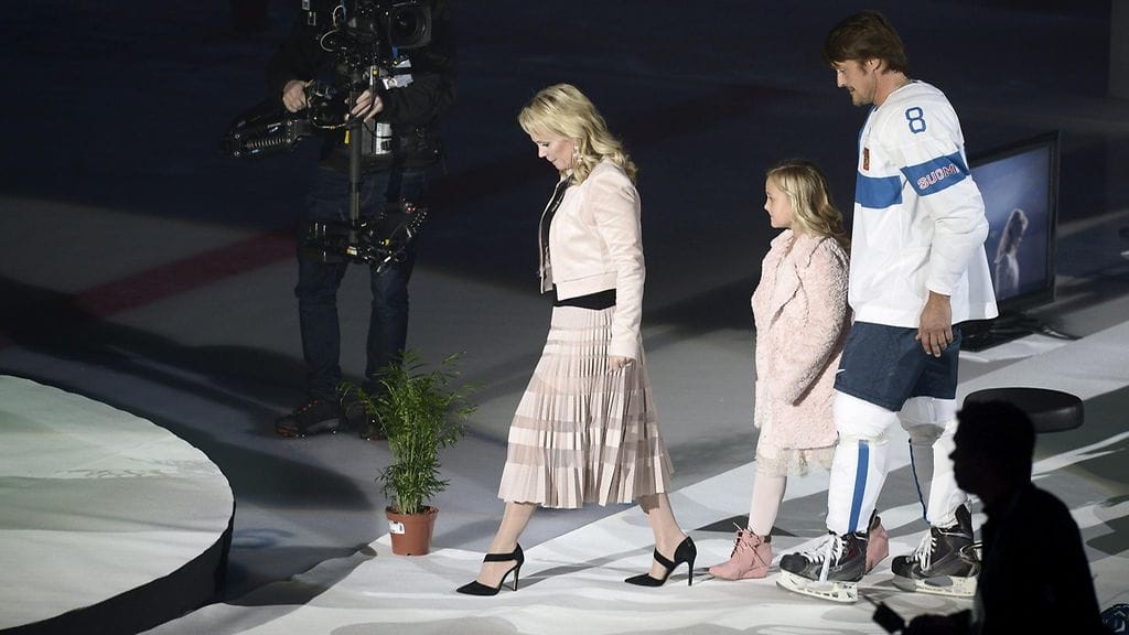 Teemu ja Sirpa Selänne + Veera 30.12.2015 1