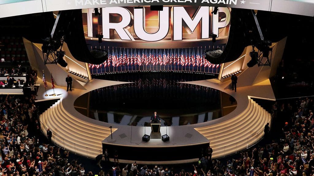 Republikaanien puoluekokouksen päätähti on Donald Trump.