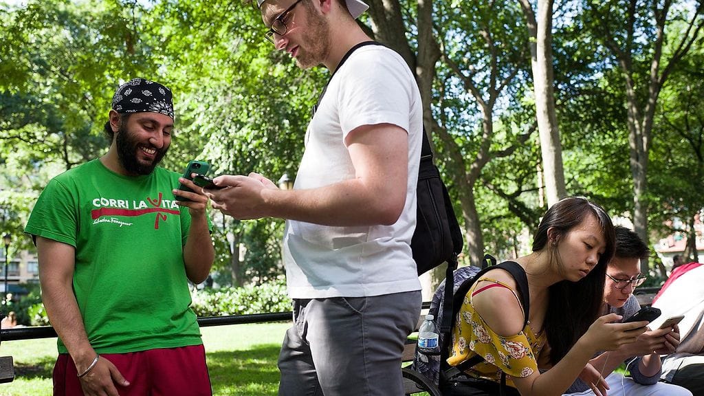 Pokémon Go'n pelaajia New Yorkissa 11. heinäkuuta.