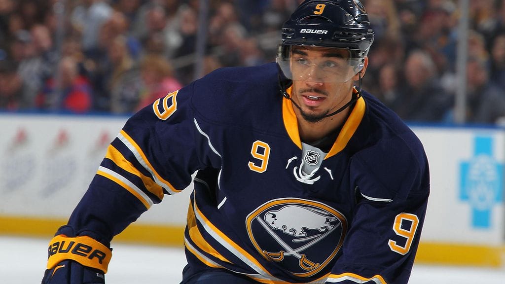 Evander Kane siirtyi viime kaudeksi Buffalo Sabresiin.