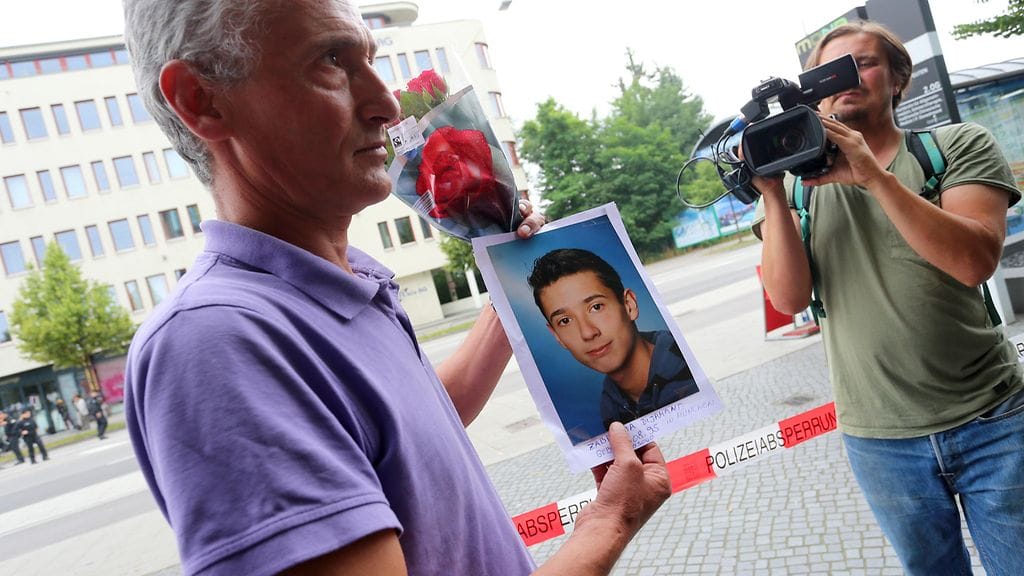 München isku uhrin isä, Munchen