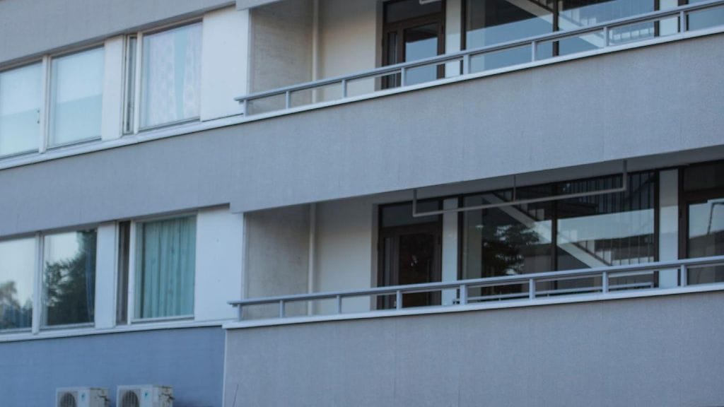 Lähiöt ovat mainettaan parempia paikkoja, ilmenee viikonloppuna tarkastettavasta väitöskirjasta. Kuvituskuva.