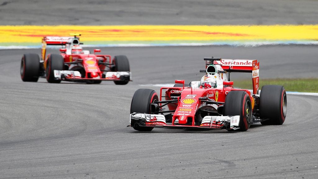 Kimi Räikkönen ja Sebastian Vettel