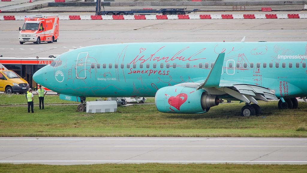 Sunexpress-lentoyhtiön kone ajautui ulos kiitoradalta Stuttgartissa Saksassa 31. heinäkuuta 2016.