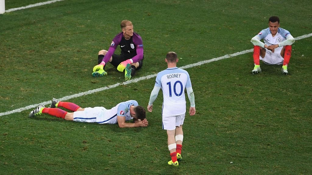 Rooney ja Englanti pettyivät EM-Ranskassa.