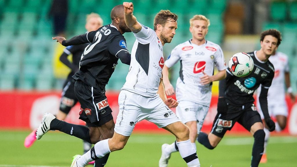 Hannu Patronen (ed. kesk.) palaa kotimaan kentille.