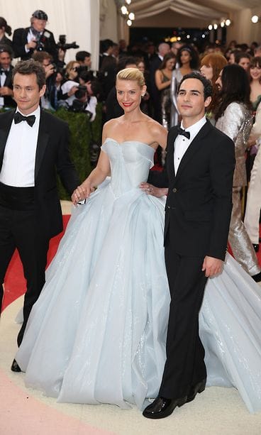 Clair Danes Zac Poserin puvussa