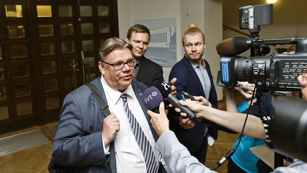 Soini kuvailee Yhdysvaltoja maailman ainoaksi supervallaksi.