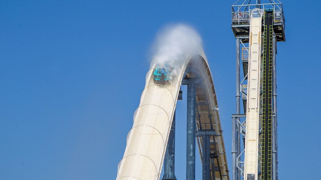 10-vuotias poika menehtyi laskettuaan maailman korkeimmaksi mainostetussa Verruckt-vesiliukumäessa Kansasissa.