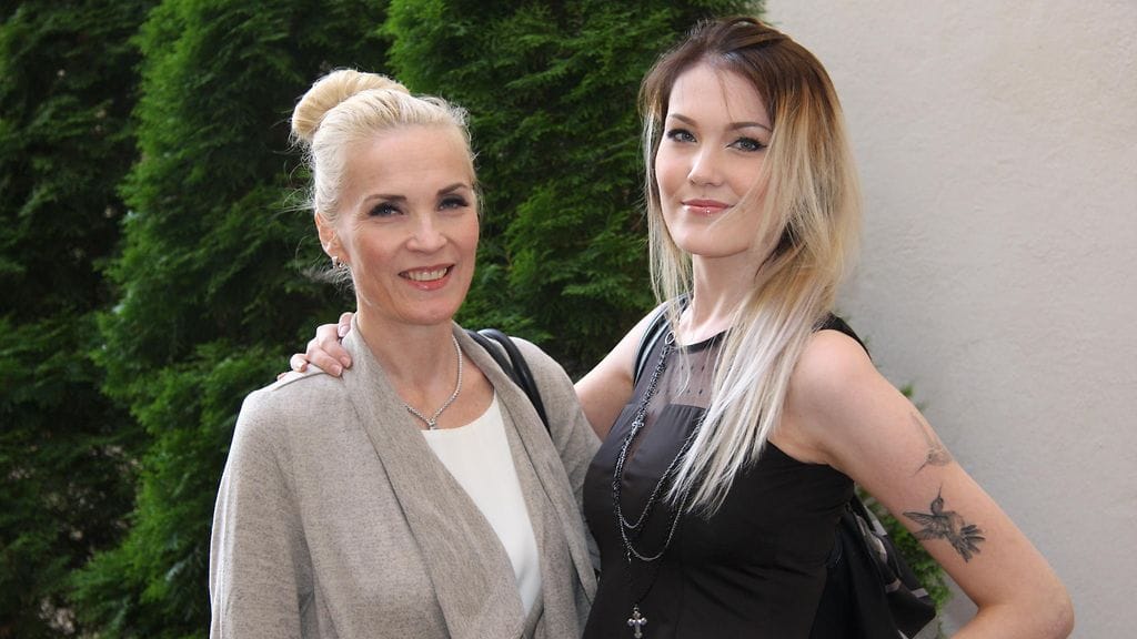 Marja Kinnunen-Toivonen ja Anna-Sofia Toivonen elokuun 9. päivänä 2016.