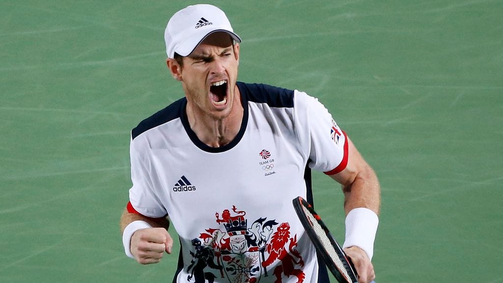 Andy Murray tuuletti olympiavoittoa Riossa.