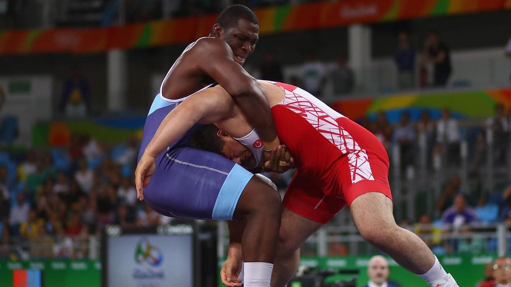 Mijain Lopez (sin.) oli omaa luokkaansa.