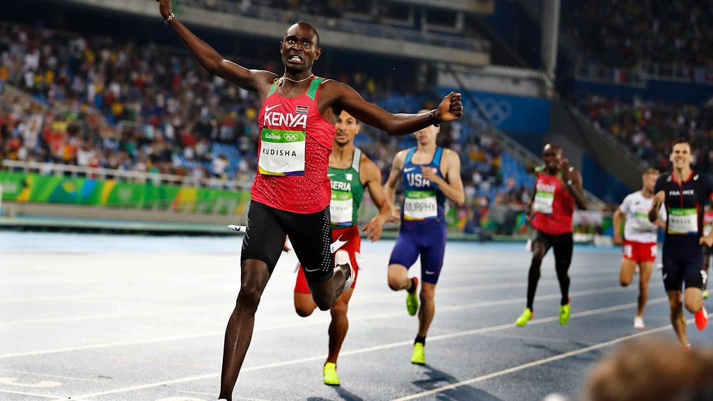 David Rudisha uusi olympiavoittonsa.